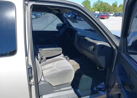 2006 Chevrolet Silverado 1500 Lt1 из США, поврежденный, VIN 1GCEC19Z46Z202283